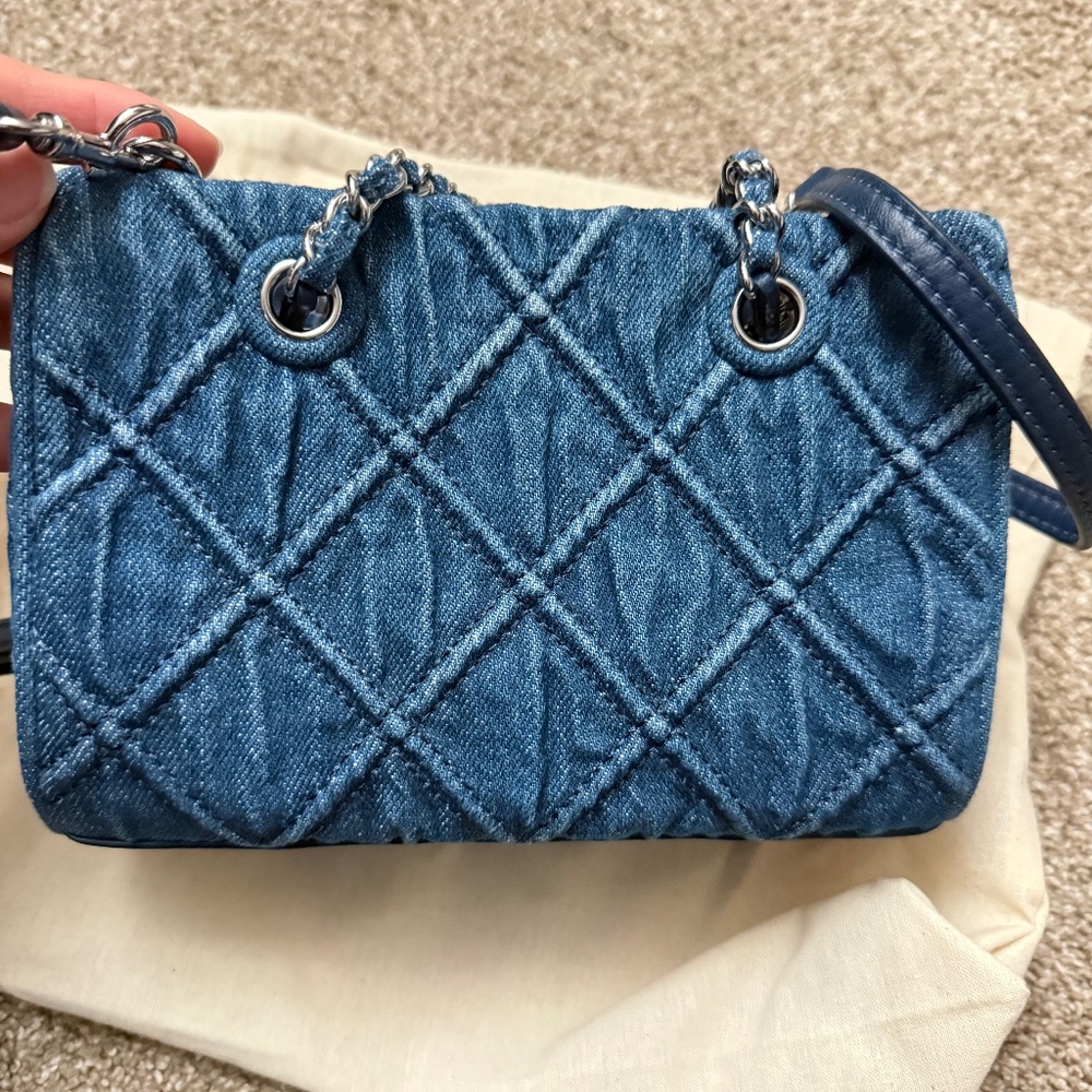 TORY BURCH  Fleming Soft Denim Chain Tote Bag - Picture 4 of 5